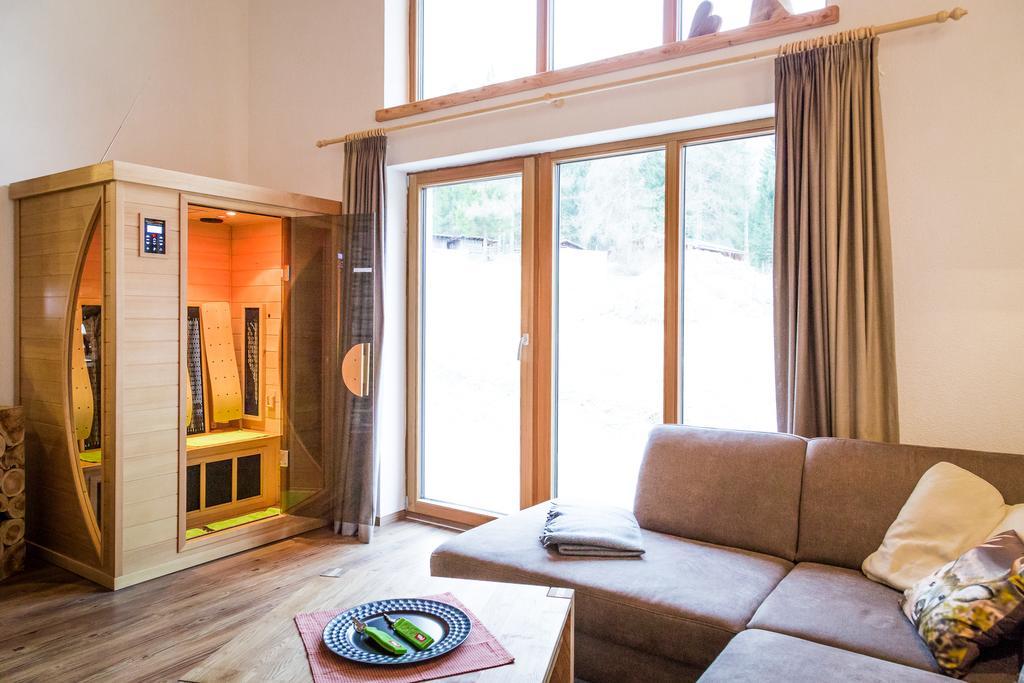 Zugspitzchalets Biberwier Room photo